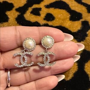 Classic Pearl Drop Logo Earrings - Silver and Pearl